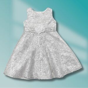 YoungLand Girls Princess Party Formal Size 4T Silver Sequined Sparkle Dress